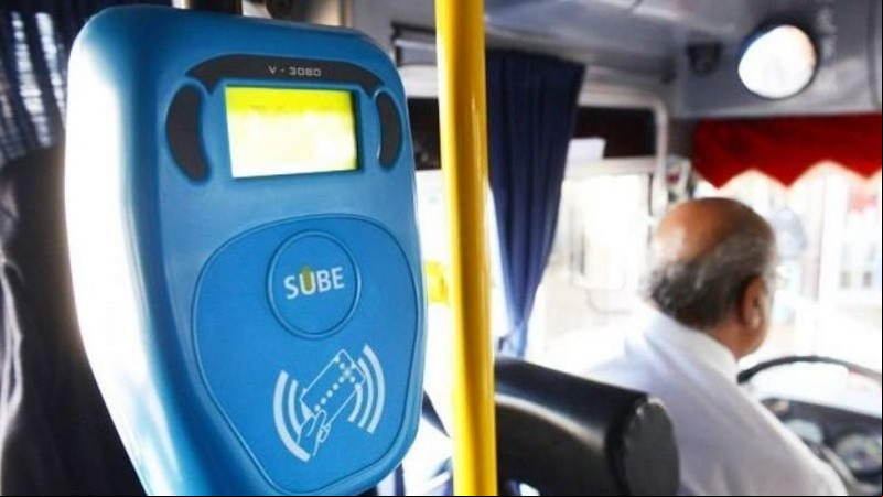“Se están haciendo las evaluaciones, se habla de la continuidad de los atributos sociales que se pagan a través de Sube