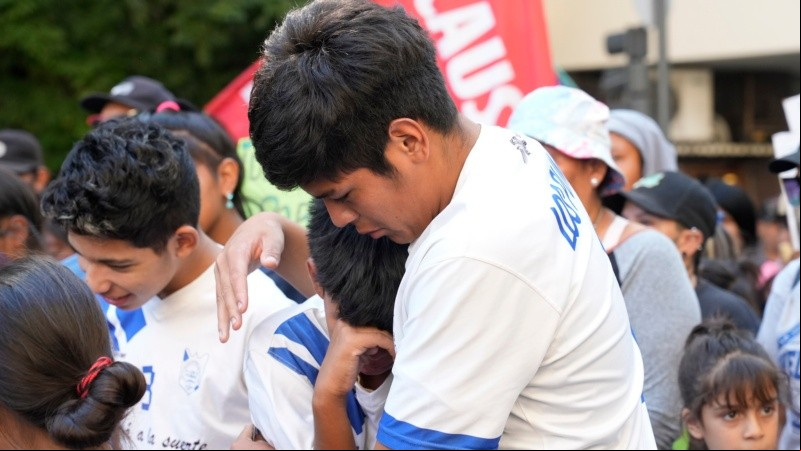 Dolor y reclamo en la marcha por Máximo, este viernes en el centro de Rosario
