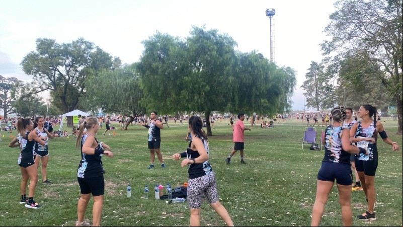 Una disciplina que busca potenciar la salud física y mental, reducir el estrés y lograr un sentimiento de libertad en el o con el aire libre.