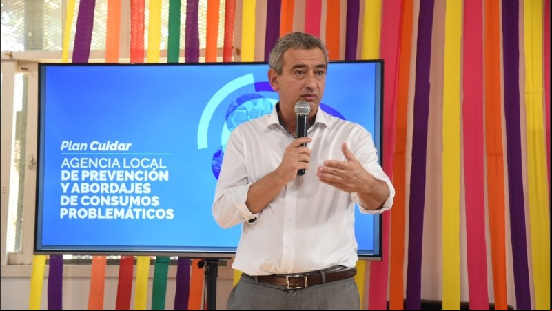 Javkin durante la presentación de la agencia local de prevención y abordajes de consumos problemáticos.
