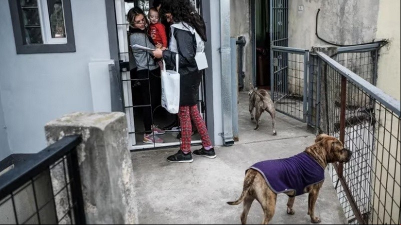 Se considera vivienda propia cuando pertenece a algunas de las personas que integran el hogar.