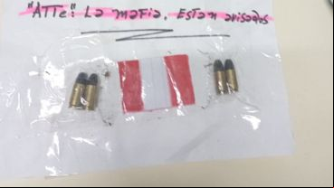 La escuela como estafeta de un correo mafioso. La misiva hallada en el colegio de Coronel Aguirre.