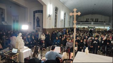 La capilla del Sagrado Corazón recibió a la comunidad de Soplo de Dios Viviente.
