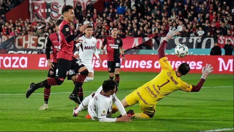 Ferreira define ante Aguerre y luego festejará, tras la ayuda de Lema.
