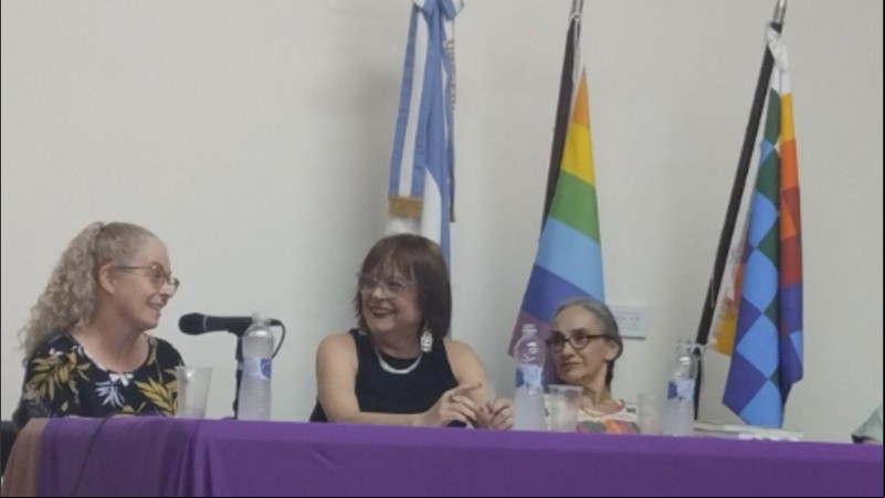 de apertura por los treinta años de la Maestría de Género.