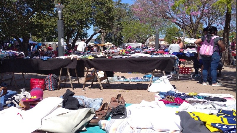 La mujer estaba en un puesto de la feria de trueques de barrio Saladillo cuando fue ultimada