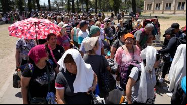 Hay gente acampando desde el lunes por Leda