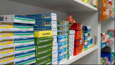 Hasta este lunes, las prescripciones podían ser realizadas no sólo por los médicos de cartilla, sino por otros profesionales que no trabajan para la institución.