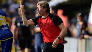 Heinze se despide de la Lepra.