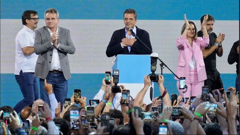 Massa itió la derrota antes de los números oficiales.