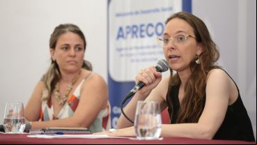 Camila Bettanin encabezó la presentación del jueves pasado en la sala Rodolfo Walsh.
