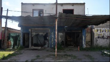 La fachada del búnker demolido.
