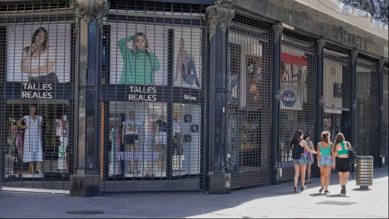 El paro y la movilización se sintieron fuerte en Rosario este miércoles