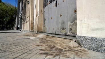 La casa de la mujer fue atacada el sábado a las 23.30, según contó la propia víctima ante las cámaras de El Tres.