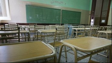 Las escuelas recibirán a los alumnos que tienen materias "colgadas".