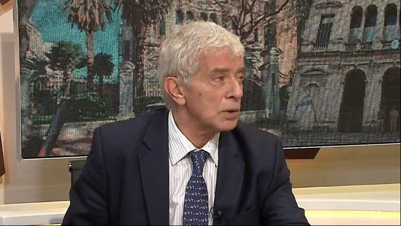 El ministro en vivo desde los estudios de Telenoche.