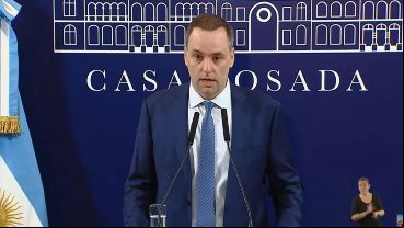 "Me gustaría preguntarle a esta gente qué aporte le da el paro a la educación".