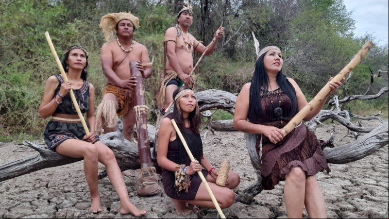 El grupo de danza Pocnolec se presenta este sábado.