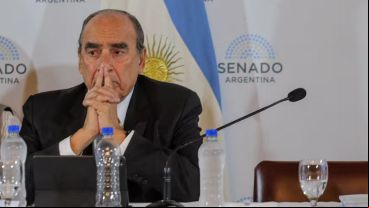 Francos, cuando era ministro del Interior, durante el debate en comisión del Senado por la Ley Bases.