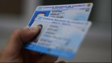 Nación demora el envío de insumos y por eso el municipio no puede imprimir las licencias en el acto.