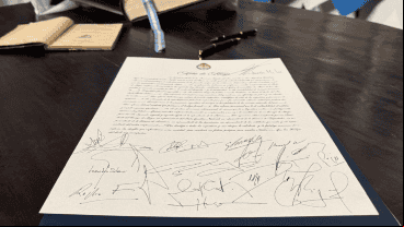 El acta firmada.