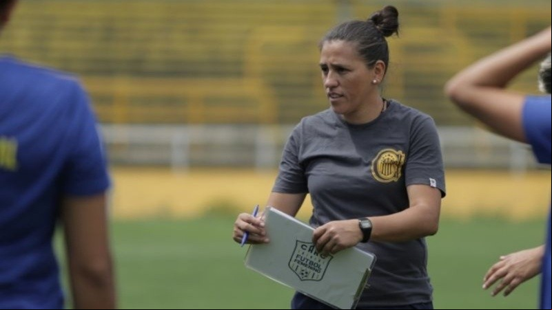 La Zurda tendrá su debut al frente del equipo el próximo lunes.