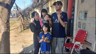 Emanuel y su familia, buscando una nueva oportunidad para salir adelante.