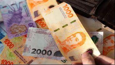 Los salarios aumentaron 7,5% en julio.