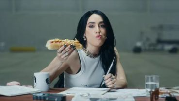 La artista escribió una canción de respuesta a MIlei.