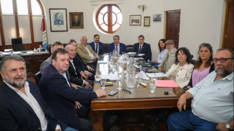 La paritaria con los gremios de la istración central la semana pasada.