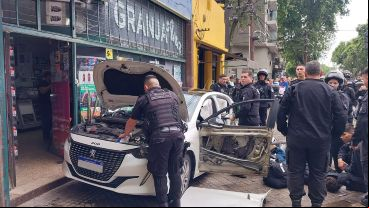 Detuvieron a tres delincuentes por escruches a autos tras una persecución.