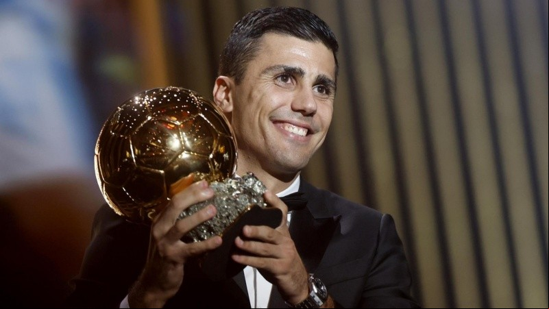 Rodri, con pasado en Villarreal y Atlético de Madrid, logró el Balón de Oro tras una gran temporada en Manchester City.