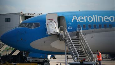 El Gobierno ratificó que buscará la privatización de Aerolíneas Argentinas mientras seguía el conflicto gremial.