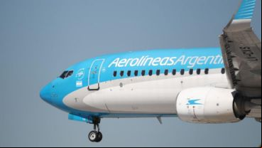 Se reanudaron las decisivas negociaciones entre Aerolíneas y los 3 sindicatos del ala dura.