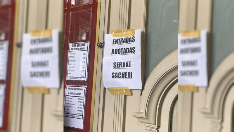 El cartel en la boletería de El Círculo.