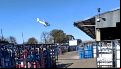 Un video registró el momento exacto en que el piloto Juan Manuel Medina estrelló una avioneta contra Air Liquid.