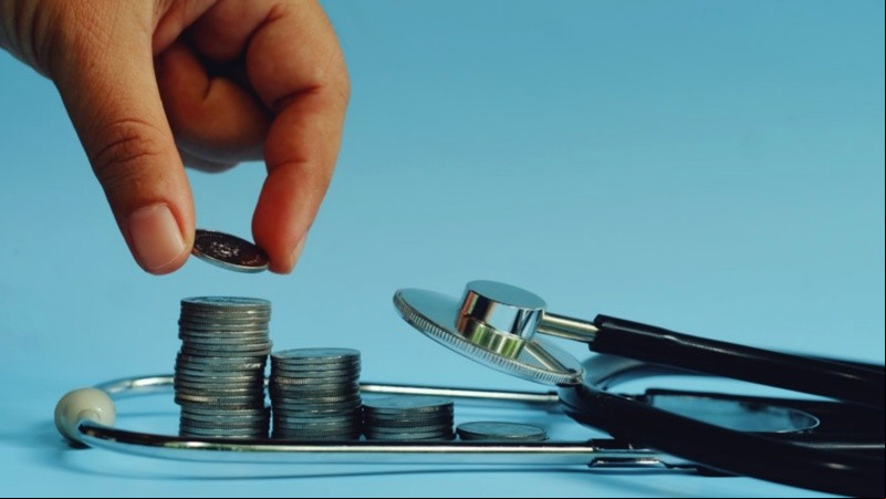 4500 millones de personas en todo el mundo carecen de  a servicios básicos de salud.