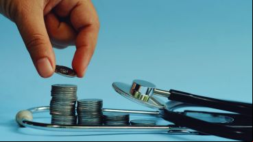 4500 millones de personas en todo el mundo carecen de  a servicios básicos de salud.