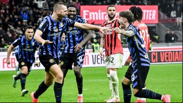 El neerlandés Stefan De Vrij hizo festejar al Neroazzurro como si fuera un triunfo.