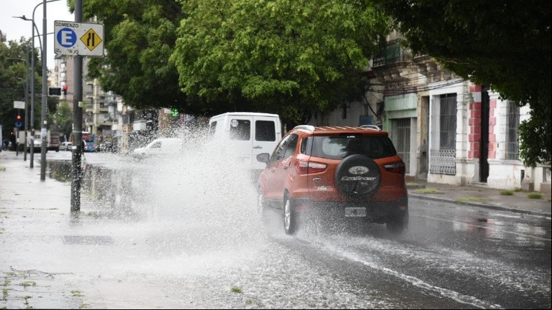 Piden a los vecinos cuidar la limpieza de la vía pública.