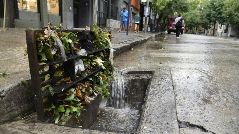 Rosario se encontraba bajo alerta naranja por tormentas para este domingo.