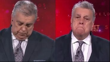 El conductor se autoentrevistó