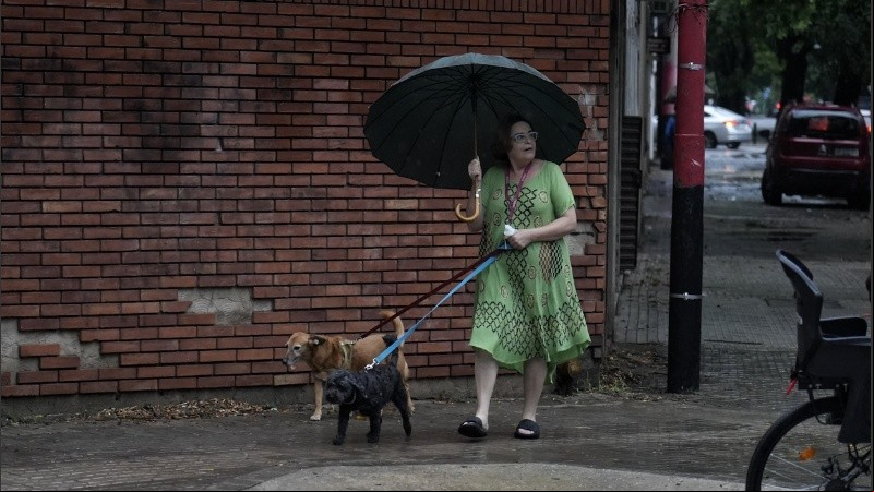 Lluvia intensa para este martes a la mañana.