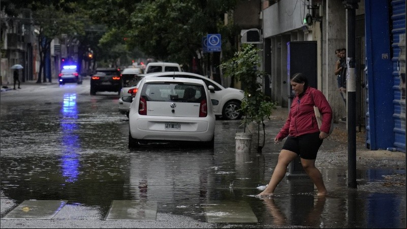 Lluvia intensa para este martes a la mañana.