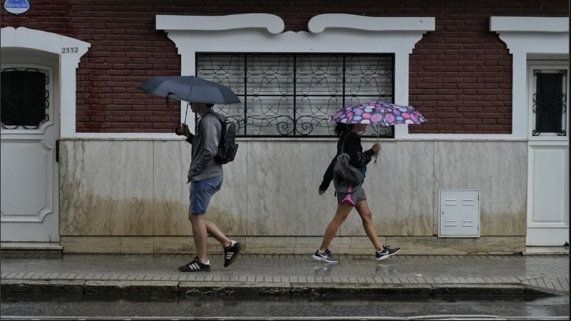Lluvia intensa para este martes a la mañana.