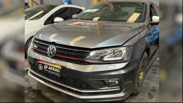 algunos de los automóviles a subastar.