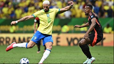 Con este resultado, los comandados por Dorival Júnior ascendieron a la segunda posición de la tabla de clasificación a la próxima edición de la Copa del Mundo con 21 puntos .