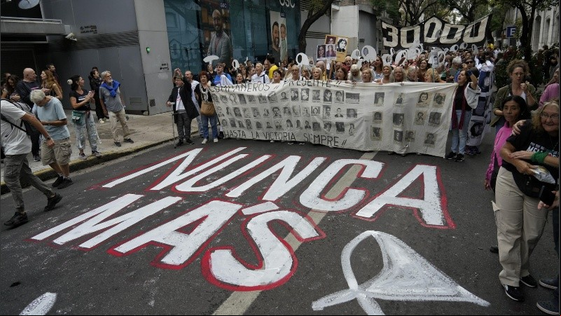 A 49 años del último golpe de Estado, Rosario se movilizó este lunes, 24 de marzo.