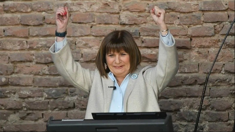 La ministra de Seguridad celebró la salida del cepo y el acuerdo con el FMI.