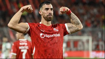 Ambos goles del triunfo del Rojo fueron convertidos por el delantero paraguayo Gabriel Ávalos, a los 24 y 36 minutos del complemento.